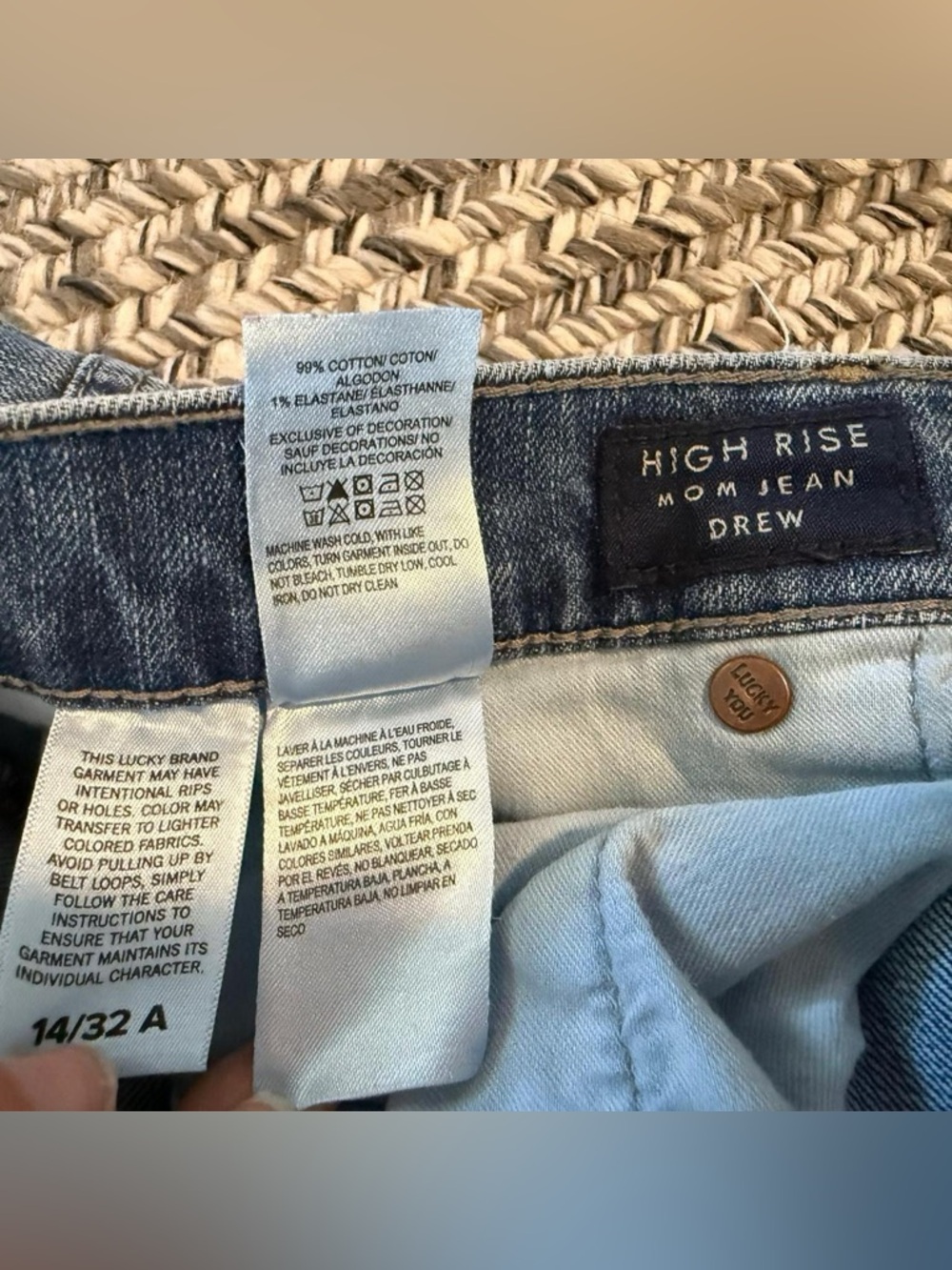 Lucky Brand blue high rise mom jeans distressed Mom Jean Drew cut casual - Picture 4 of 7